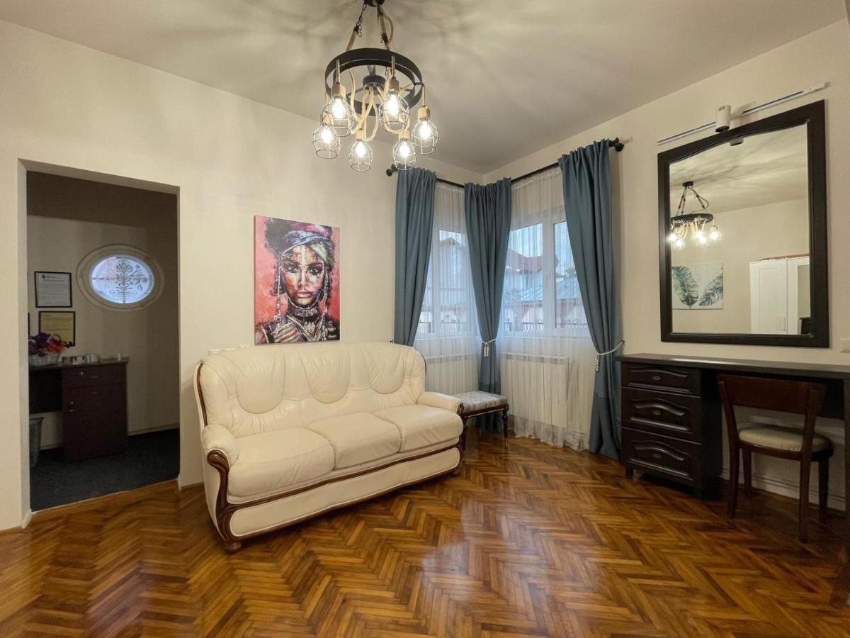 Premier Rooms Ploieşti Exterior foto